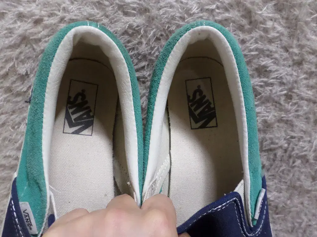 thumbnail-5